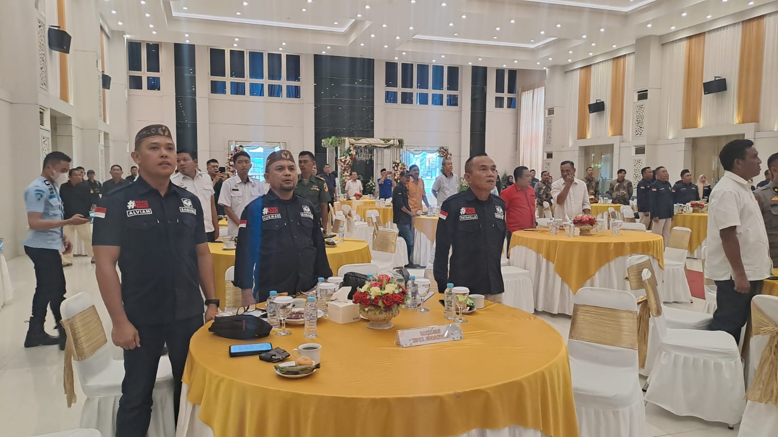 REKAPITULASI DAFTAR PEMILIH TETAP, BAWASLU KOTA GORONTALO HADIRI RAPAT PLENO TERBUKA