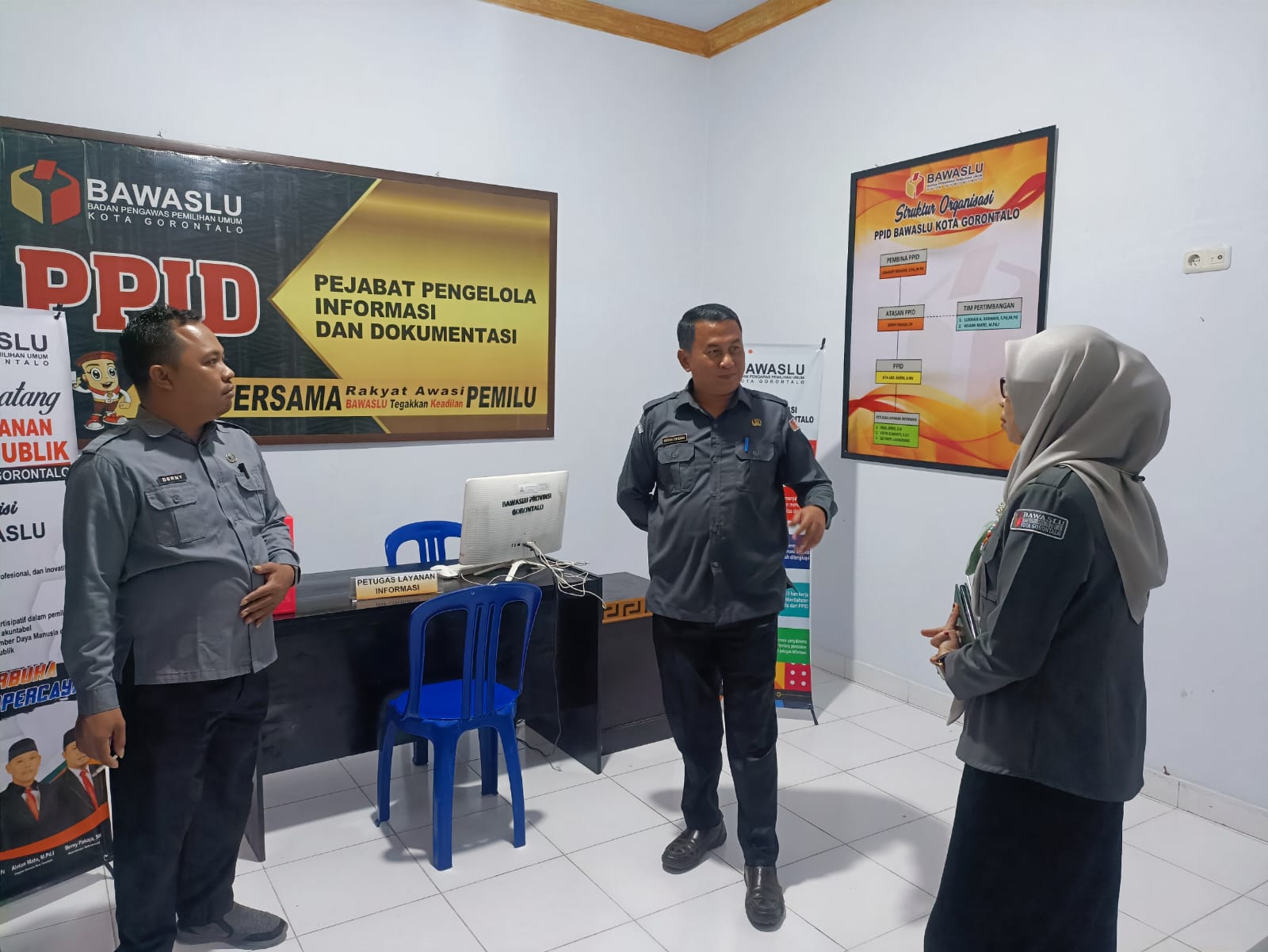 Kepala Sekretariat Bawaslu Provinsi Gorontalo Tinjau Sarana Dan Prasarana Bawaslu Kota Gorontalo