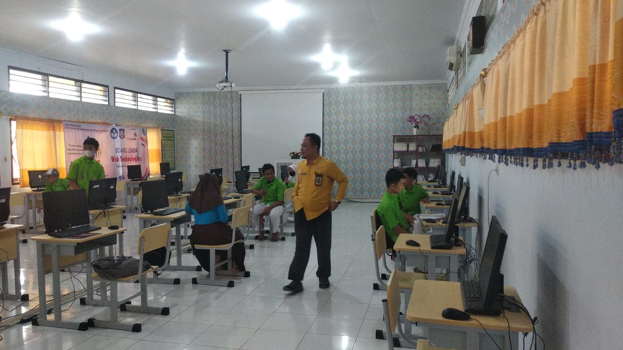 Persiapan Seleksi Panwaslu Kecamatan, Bawaslu Kota Gorontalo Tinjau Sarana Dan Prasarana  Ujian Tulis