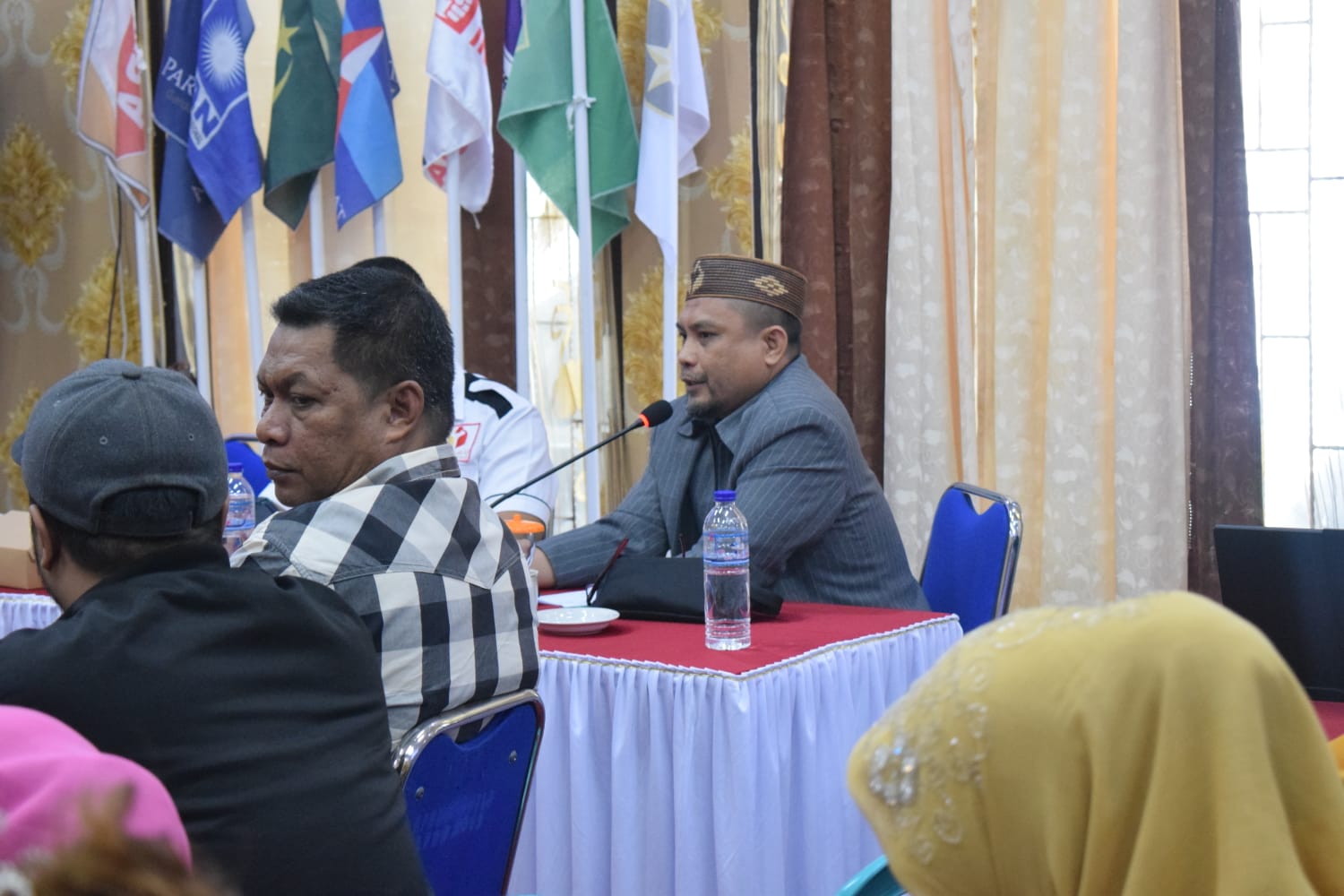 DAFTAR INVENTARIS PERMASALAHAN DIUMUMKAN SAAT PENYAMPAIN HASIL VERIFIKASI BACALEG, LUKMAN HARAP POT`ENSI SENGKETA TIDAK TERJADI