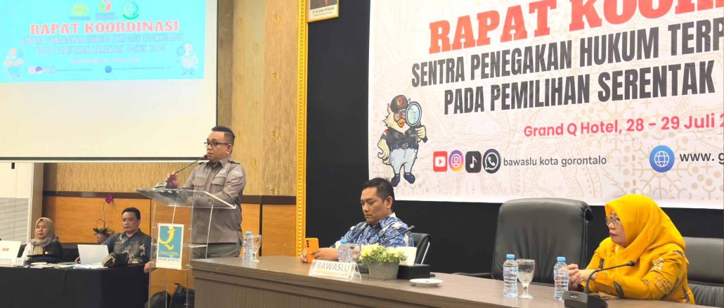 Bawaslu Kota Gorontalo Sentra Gakkumdu Kota Gorontalo gelar rapat koordinasi . Bertempat di Grand-Q Hotel Kota Gorontalo pada Minggu (28/7/2024)