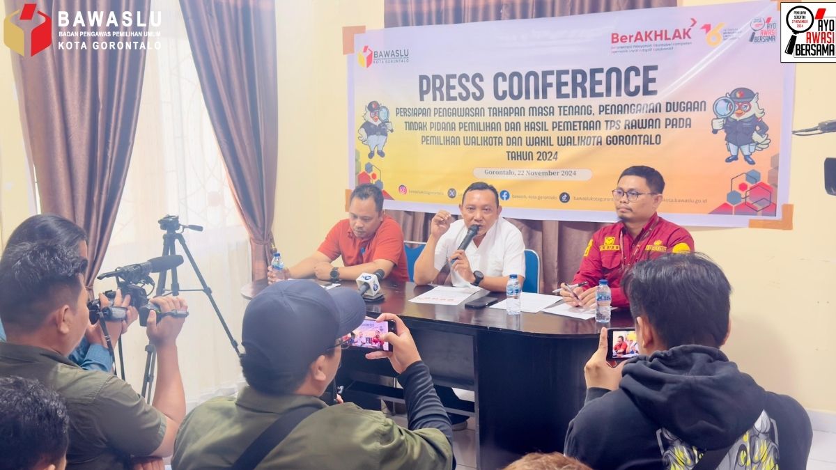 KONFERENSI PERS BAWASLU KOTA GORONTALO