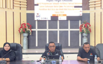 Bawaslu Kota Gorontalo gelar rapat evaluasi hasil pengawasan verfak Bersama Panwas Kecamatan serta Panwas Kelurahan se-Kota Gorontalo bertempat di Aula kantor Walikota Gorontalo pada Minggu (7/7/2024).