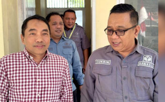 Kepala Biro Keuangan dan Barang Milik Negara Sekretariat jenderal Bawaslu RI Pakerti Luhur saat melakukan kunjungan ke kantor Bawaslu Kota Gorontalo pada Senin (19/8/2024)