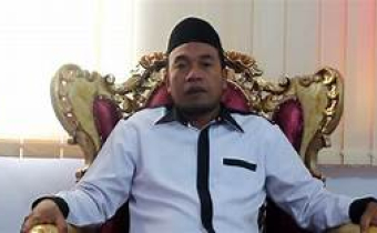 KETUA BAWASLU PROVINSI GORONTALO, JAHARUDIN UMAR : PERLU  KEHATI-HATIAN DALAM PEMBERIAN LAYANAN INFORMASI KE MASYARAKAT