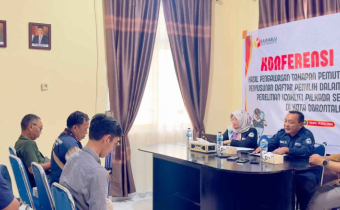 Bawaslu Kota Gorontalo gelar konferensi pers hasil pengawasan pemutakhiran data dan penyusunan daftar pemilih subtahapan pencocokan dan penelitian bertempat di Kantor Bawaslu Kota Gorontalo pada Kamis (25/7).