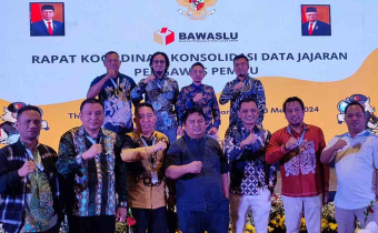 Berny Pakaja hadiri Kegiatan Konsolidasi Data Jajaran Pengawas Pemilu