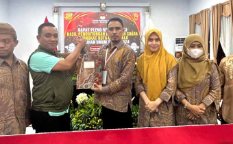 Terima Berita Acara Model D.HASIL KABKO Perolehan Suara, Sukrin Apresiasi Seluruh Pihak Pada Rekapitulasi Tingkat Kota Gorontalo