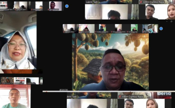 Bawaslu Kota Gorontalo gelar rapat koordinasi melalui dalam jaringan (Daring) Bersama Ketua dan Anggota Panwas kecamatan, Koordinator sekretariat Panwas Kecamatan, staf Sekretariat Panwas Kecamatan serta panwaslu kelurahan se-Kota Gorontalo pada Rabu (31/7)