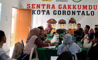 Bawaslu Kota Gorontalo gelar rapat evaluasi hasil pengawasan rekap daftar pemilih hasil pemutakhiran (DPHP) Bersama Panwas Kecamatan coordinator divisi Hukum, Pencegahan, Parmas dan Humas serta 1 orang staf Sekretariat Bawaslu Kota Gorontalo bertempat di Kantor Bawaslu Kota Gorontalo pada Jumat (9/8/2024)